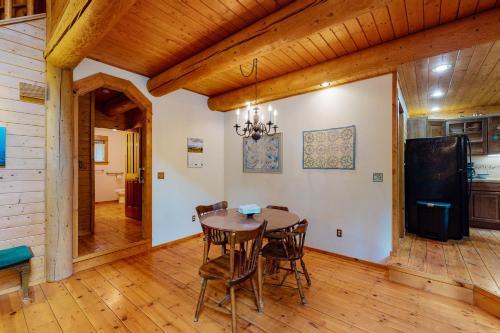 Gail's Lodge