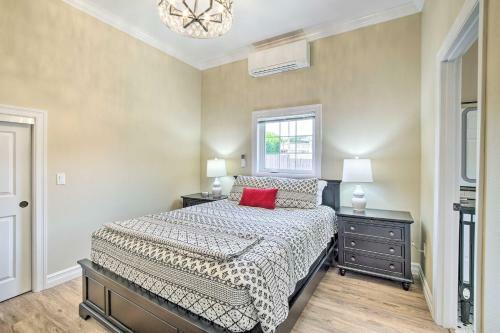 Renovated North Bend Cottage Near Eateries!