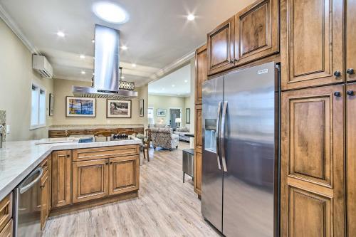 Renovated North Bend Cottage Near Eateries!
