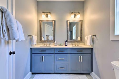 Charming Lake Erie Getaway Walk To Beach!