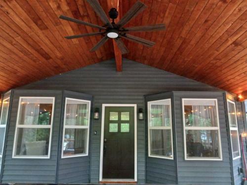 Cozy Cottage