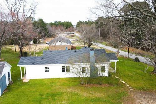 Southern Comfort Newly Remodeled Home