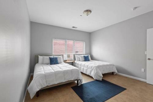 Mellow 1 Bedroom Apartment With 2 Full Size Beds