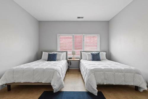 Mellow 1 Bedroom Apartment With 2 Full Size Beds