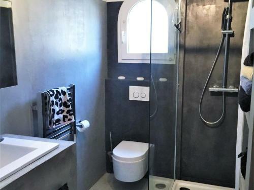 Serene Apartment In L'�le-rousse With Swimming Pool