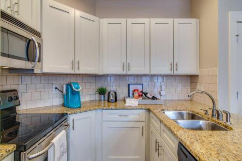 Phillips Place Condos I