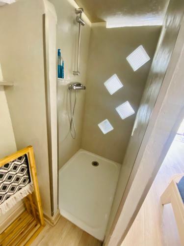 Apartamento Jolie Chambre Ind�pendante