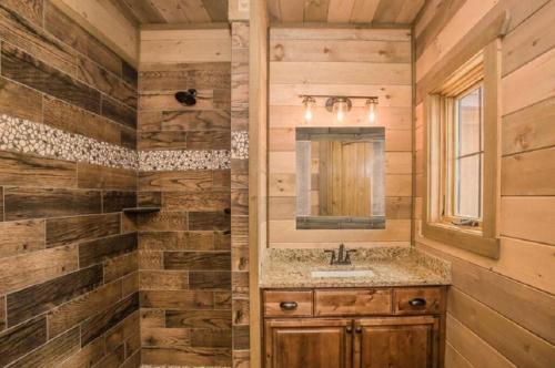 New With Amazing Mountain Views Front And Back! Indoor Pool, Game Room!