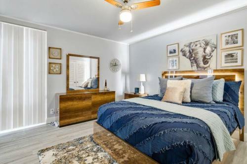 Wow, Brand New, Luxurious, At&t Dfw Home- Book Now!!!