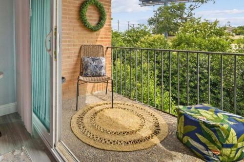Wow, Brand New, Luxurious, At&t Dfw Home- Book Now!!!
