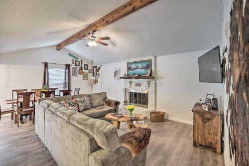 Fort Worth Home Less Than 1 Mi To Eagle Mountain Lake