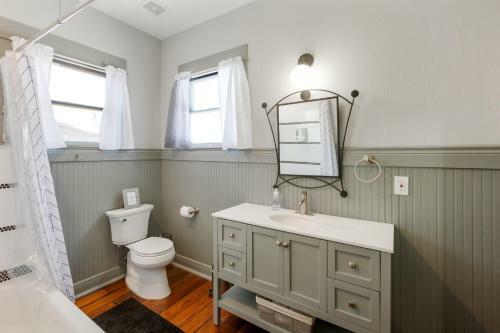 Coastal Corner Immaculate Mid-island Gem Home