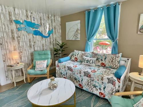Charming Garden Cottage With Porretto Beach Pass!