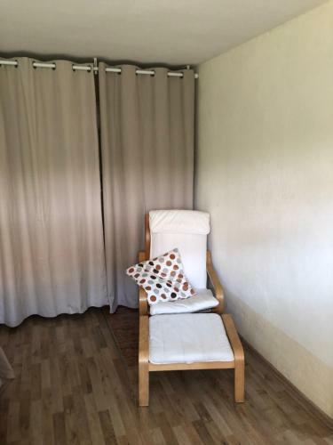 Apartamento Sch�ne Kleine Ferienwohnung Am See