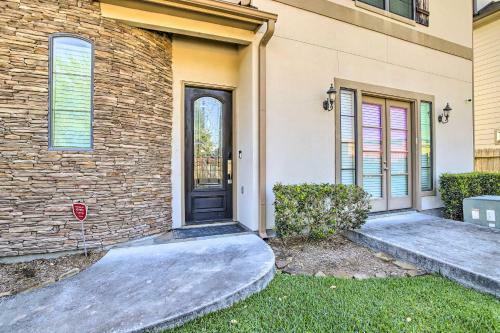 Spacious Houston Townhouse About 17 Mi To Dtwn!