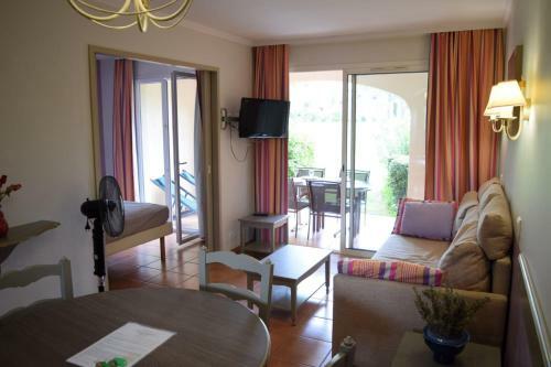 Apartamento Nice 35 M In A Quiet Residence With Swimming Pool