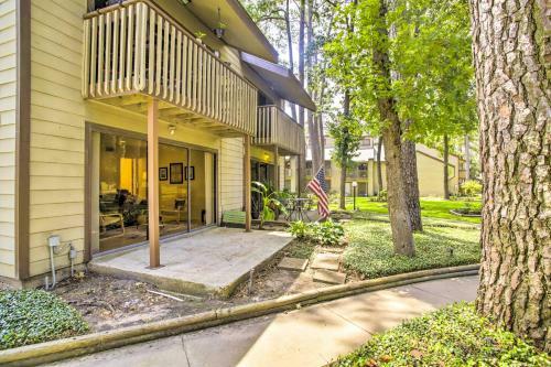 Apartamento Walden Golf Course Condo Near Lake Conroe!