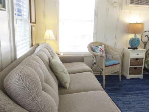 Coastal Cutie - Little Bay Cottage #3