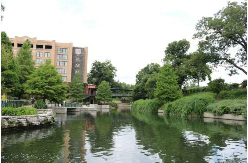 Beautiful Fenced 3br 2ba Near Exciting Downtown