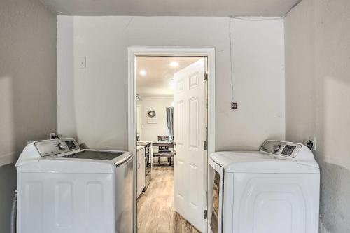 Pet-friendly Home About 7 Mi To Nature Preserve!