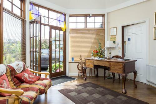 Hostal St. George Guest House