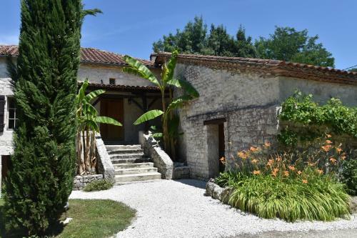 Les Hauts De Lartel : G�te Tr�s Charmant