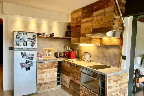 Apartamento Very Nice And Bright Chalet With Balcony And View
