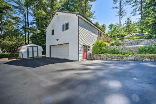 Peaceful Getaway With Lake Access Near Hiking!