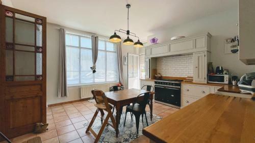 Villa Au Beau Site � Proximit� De La Plage