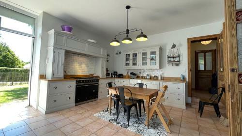 Villa Au Beau Site � Proximit� De La Plage