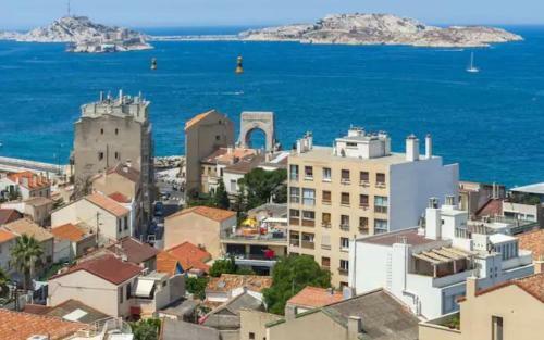 Apartamento Charming Studio For 2 People In Marseille By Weekome