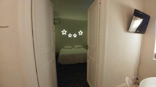 Vintage Vieux-port Apartment