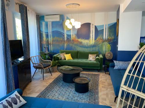 Apartamentos Les Floralies Canebi�re