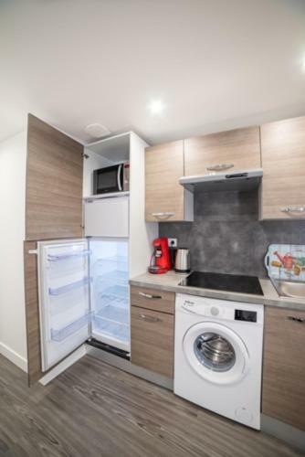 Apartamento Appartement Ensoleill� Ax�e Tramway Groupama Lyon