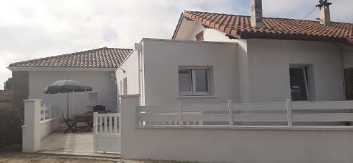 Maison Pour 4 Personnes � 300 M De L'oc�an