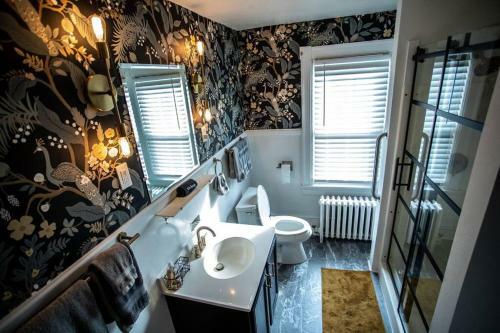 Charming 1932 Craftsman - The Bohannon House