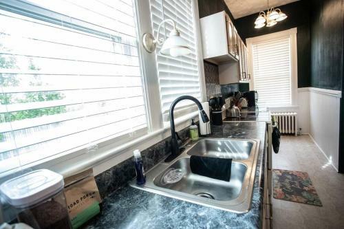Charming 1932 Craftsman - The Bohannon House