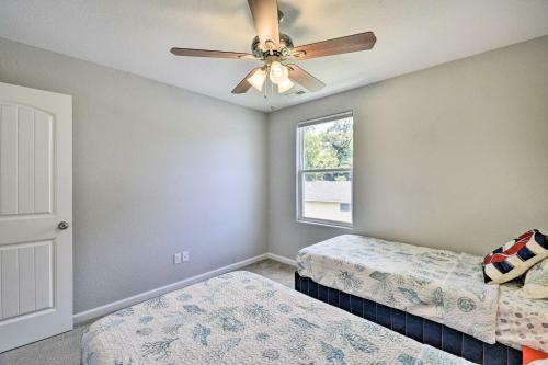 Spacious Norfolk Home With Yard About 1 Mi To Beach