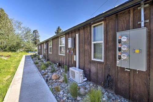 Apartamento Modern Buckley Apt, Walk To Main St Eateries!