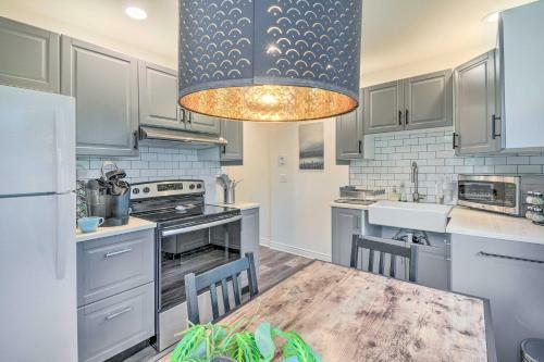 Modern Townhome In Vashon Inn, Walk To Dining