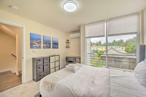 Seattle Townhome Rooftop Deck Less Than 7 Mi To Dtwn