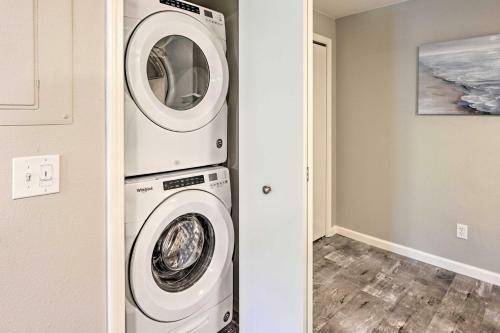 Apartamento Waterfront Wisconsin Dells Condo With Patio!