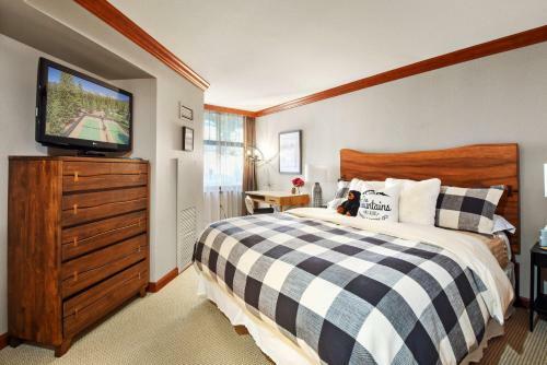 Resort At Squaw Creek #241 & 243
