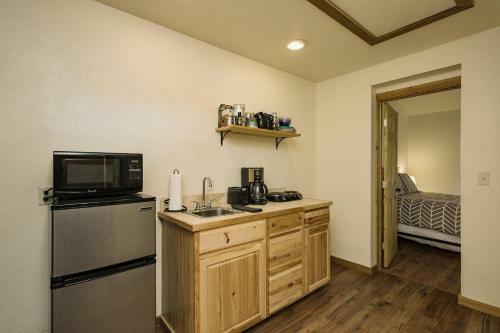 49617 Hwy 550 - Inn Full Listing