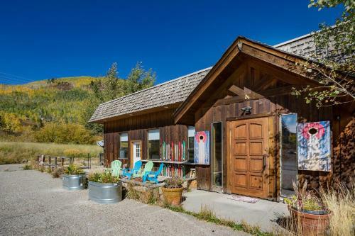 49617 Hwy 550 - Inn Full Listing