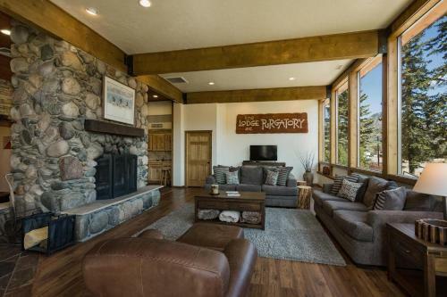 49617 Hwy 550 - Inn Full Listing