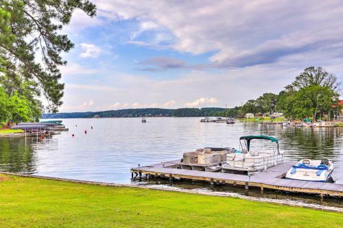 Evolve Scenic Lake Oconee Retreat, Steps To Lake