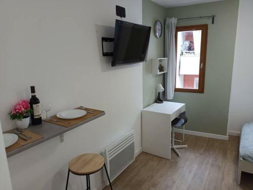 Apartamento Studio De Standing Sup�rieur Aux Portes De Paris !