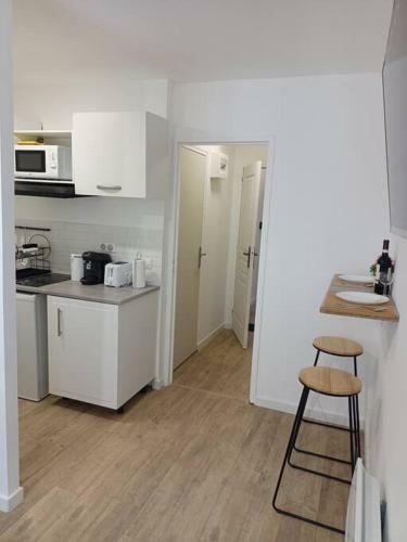 Apartamento Studio De Standing Sup�rieur Aux Portes De Paris !