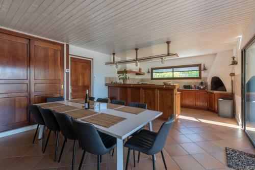 Grande Maison � Pornic � 150m De La Plage